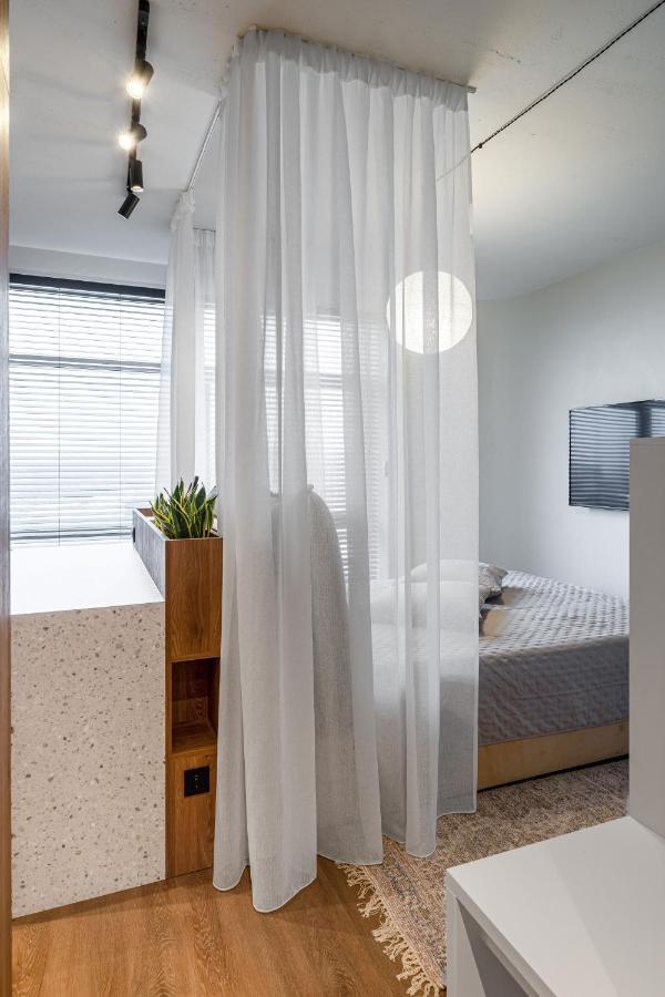 Cosy Panoramic Studio In The Center For 1-2 Pers. كاوناس المظهر الخارجي الصورة